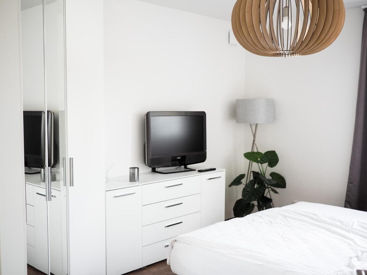 Moderne Ferienwohnung mit Seeblick&Terrasse 96qm Grossraeschen Exterior foto